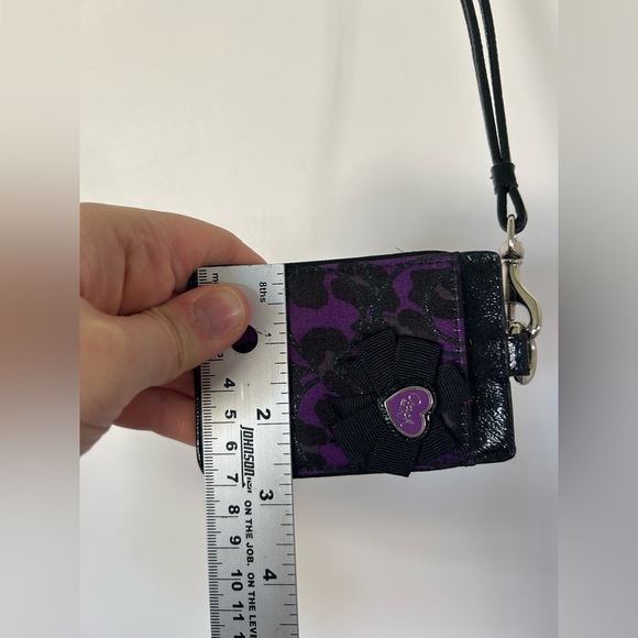 Coach Poppy Daisy Ocelot ID / Badge Purple Black Leopard Print - Picture 4 of 9